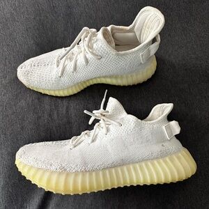 Yeezy Boost 350 V2 Triple White Shoes